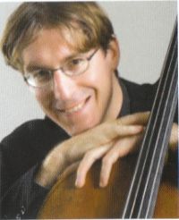 Der Cellist Joel Marosi