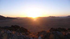 "Sundowner" mit Blick aufs Sossusvlei