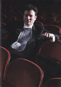 Dirigent Simon Gaudenz