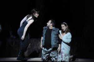 Erica Brookhyser (Carmen), Daniel Magdal (José), Susanne Serfling (Micaëla)