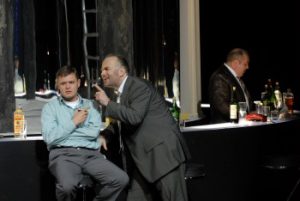 Stefan Schuster; (T. Frank), Andreas Manz (B. Laudrup), Gerd K.Wölfle (M. Nielsen)